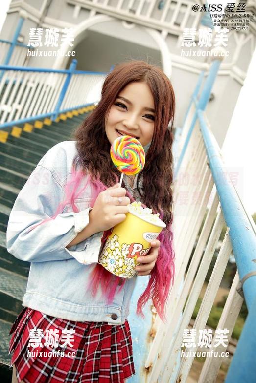 AISS爱丝(钻石版) - 松果儿的水手服写真：全套的故事，海浪都要羡慕