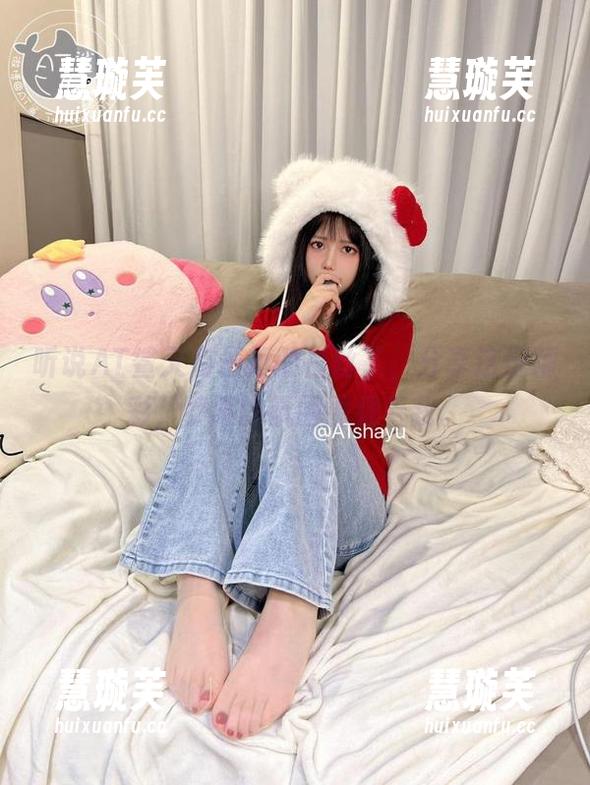 AT鲨 听说AT鲨又有最新的白丝了,分享这份精彩,舒服的氛围围绕着我。