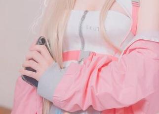 Jenny(정제니)的SAINTPhotolife，在线美图让我一键订阅，人生没有退路！