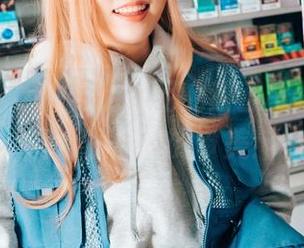 Mozzi(모찌)与比基尼的甜蜜图片合集，完全扭曲你的审美！