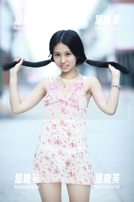 TGOD推女神-施忆佳 TGOD推女神 - 应该给施忆佳的粉色精选加个标签,称其为“绚丽但觉得脑洞偏大”。