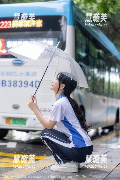 Xiuren秀人网-白乐乐 Xiuren秀人网 - 女孩的模样总是恰到好处,白乐乐更新图包好像夏天来了!