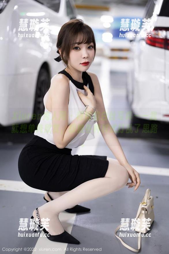 Xiuren秀人网-程程程 Xiuren秀人网 - 程程程白丝写真——我就想单纯欣赏,却被各种样式打乱了思路。