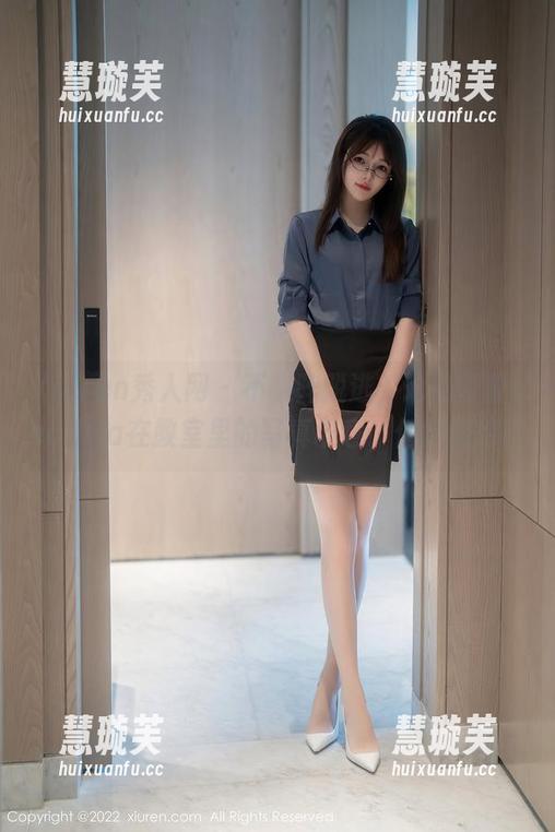 Xiuren秀人网-陆萱萱cecillia Xiuren秀人网 - 不临阵脱逃,论陆萱萱cecillia在教室里的写真创意,值得期待!
