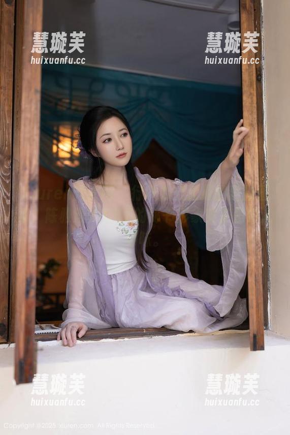 Xiuren秀人网-陈雅漫VICKY Xiuren秀人网 - 行政办公大厦的最新图集,陈雅漫VICKY的秘书形象实在是耐人寻味。