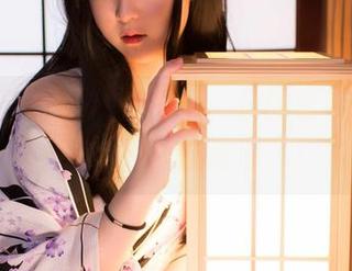 一小央泽,从现在开始,你的套装将是我美图上的“家庭照”!