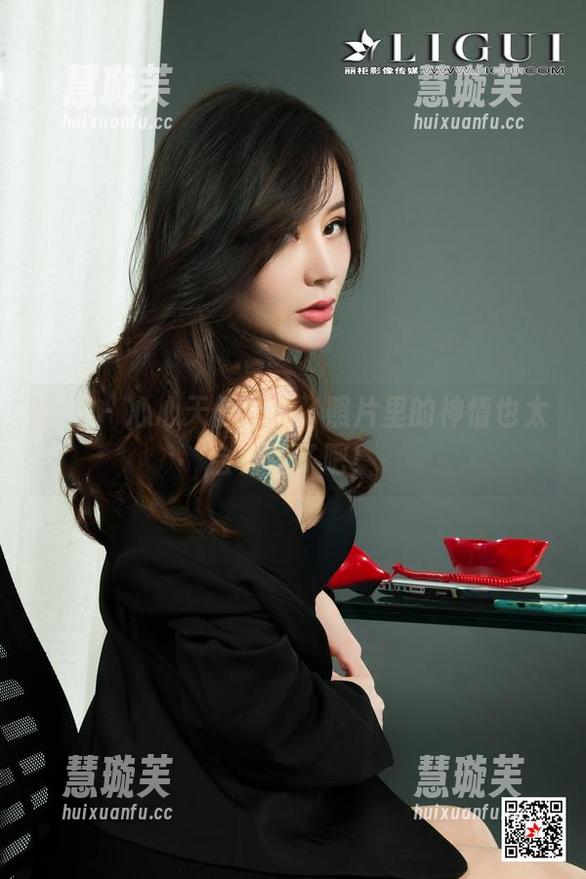 丽柜-心心 丽柜 - 心心天使合集,照片里的神情也太会卖弄了吧!