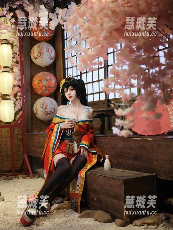 大梨子不是御姐 秘书不只会打字——大梨子不是御姐的私拍图包开启新技能!