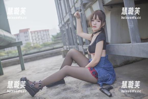 宅夏yoko 松口气,宅夏yoko又在图库里给修女加班了,真不想看了!