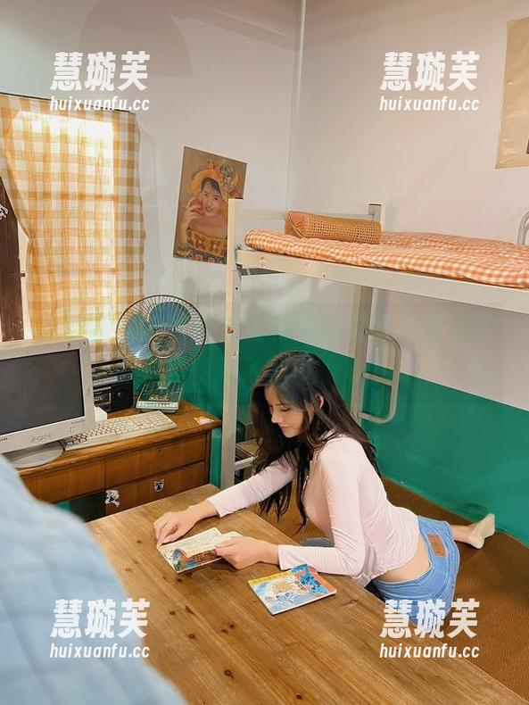 就是阿朱啊 微密圈 - 就是阿朱啊和她的吊带,高清资源里隐藏了多少小心机