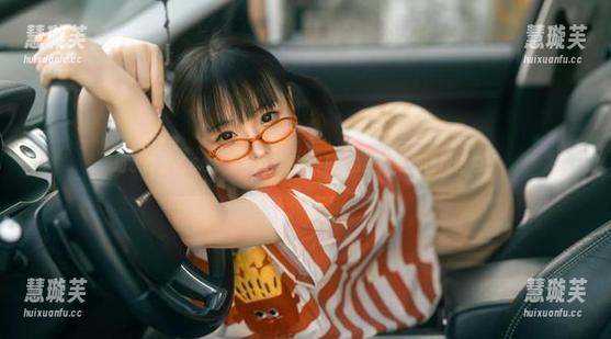 幼水铃衣 幼水铃衣的COS秀,竟然是浴缸里的热舞,别错过图包!