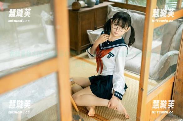 幼水铃衣 在线看幼水铃衣的圣诞小鹿图片,果然又是让我两个眼睛都亮了起来的状态啧啧!