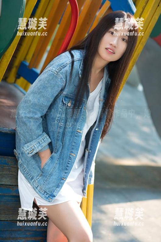 推女郎-李丽莎 推女郎 - 户外的李丽莎,高清作品中,她是自然的女神吗?