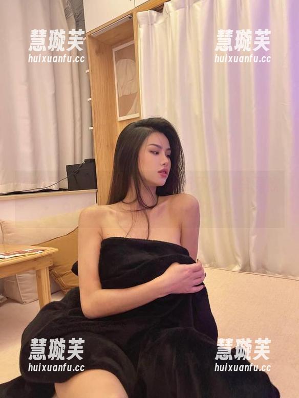 李嘉欣97 微密圈 - 吊带虽小,心思却不少,李嘉欣97的套图透着别样的韵味。