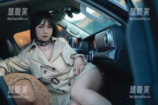 浅安安 等等,为什么浅安安的牛仔裤合集一直让我想要收藏?可能是其中蕴含的灵魂吧?