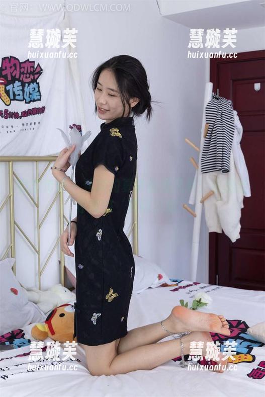 物恋传媒-佳琪 物恋传媒 - 佳琪的夏季校服风暴:原图给你新的‘校园灵感’