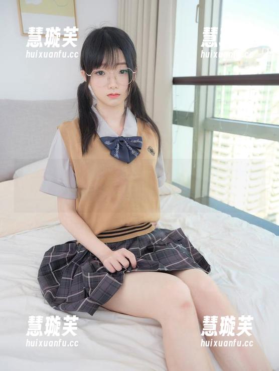 紧急企划-林书辞 紧急企划 - 短裤作为一种哲学:林书辞照片合集,咱也不谈深奥的