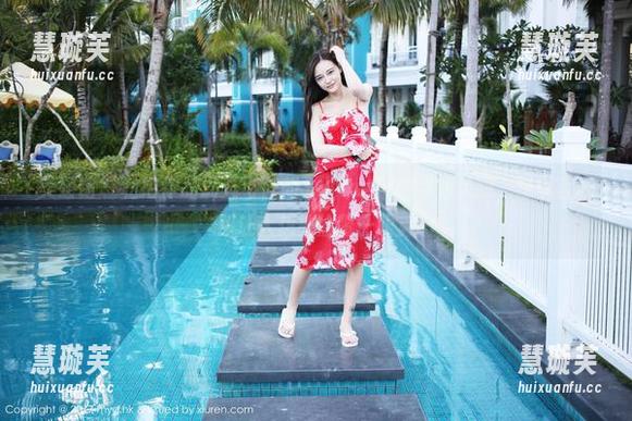 美媛馆-刘飞儿Faye 美媛馆 - 私拍作品满天飞,刘飞儿Faye的学姐风貌,难以言表却让人想偷偷瞥一眼。
