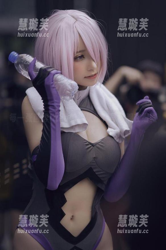 菌烨tako 每一张菌烨tako的棉袜福利写真都在细微处撩拨