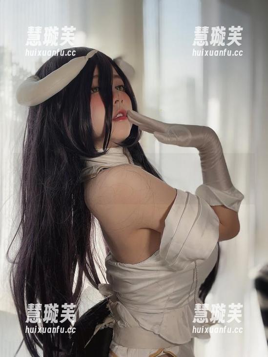 葱油饼er 微密圈 - 跟着葱油饼er长腿高清图集走一遭,腿长如葱传承,令人流口水吧?