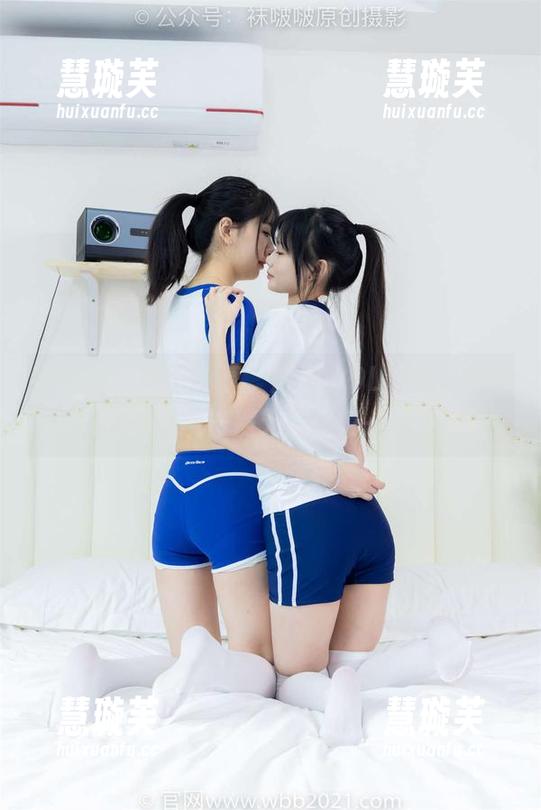 袜啵啵-涵涵 袜啵啵 - 美图分享,涵涵的OL制服,我在耶…上班告别无趣的第一步!