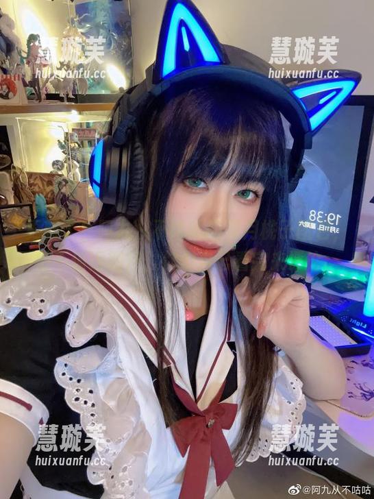 阿九从不咕咕 更新了!阿九从不咕咕的卯月桃子图包,值不值得期待,你们自己看完来评论。