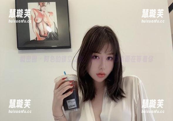 微密圈 - 阿色的镂空之旅：那些巧妙的资源在等着你