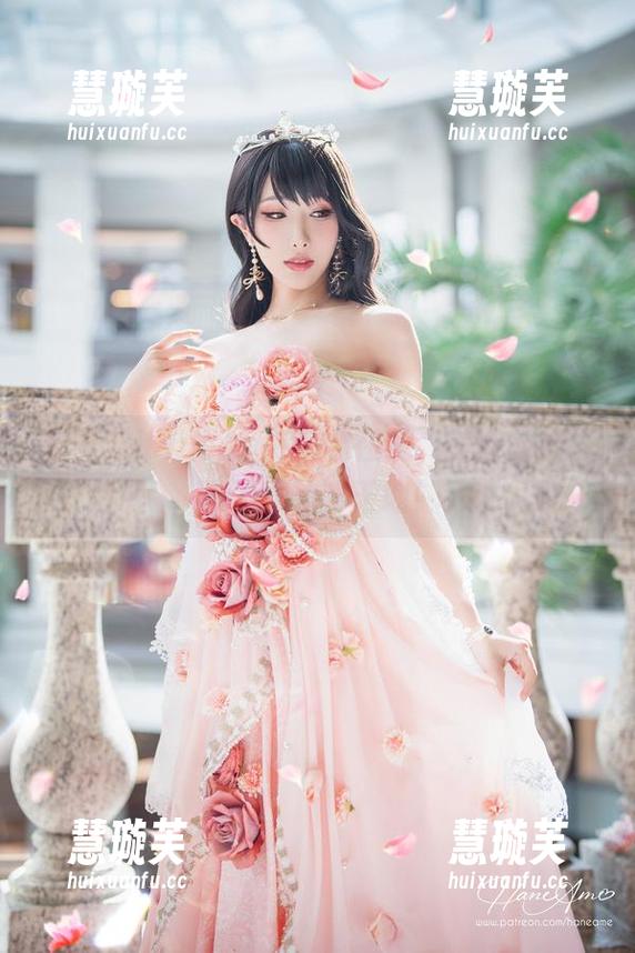 雨波HaneAme 当雨波HaneAme美腿在线,美图宛如打开了某种新天地!
