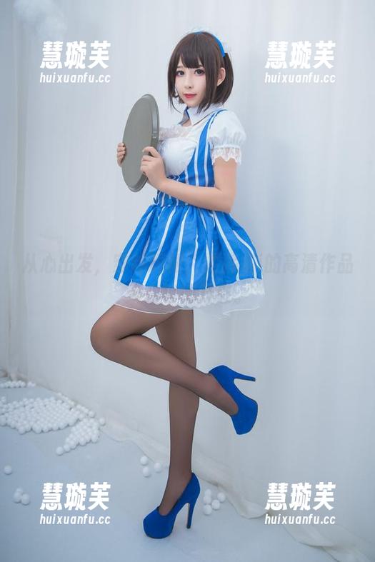 雯粥粥i 从心出发,穿越短裙,雯粥粥i的高清作品集在等待开卷。